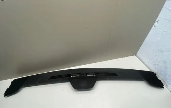 Cadillac CTS Parcel shelf 25883203