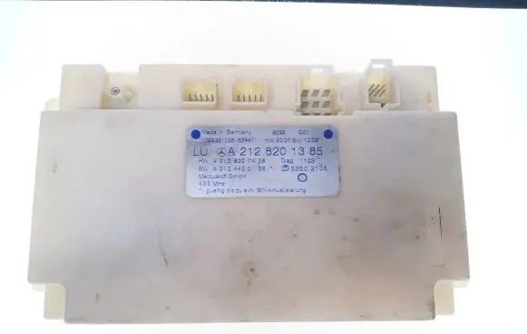 Mercedes-Benz E W212 Keyless (KESSY) go control unit/module A2128201385 A2128207426 A2124420126
