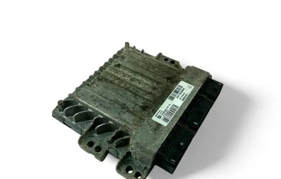 Renault Megane III Engine control unit/module ECU 237100386R S180067137A