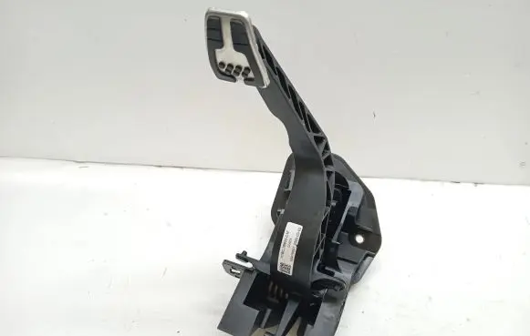 Ford Puma Clutch pedal H1BC-7B633-C1F
