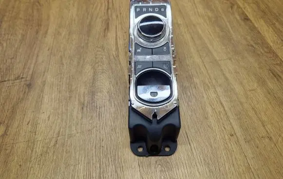 Jaguar XJ X351 Gear shifter/selector DW937E453BD 10112610 90124140490311