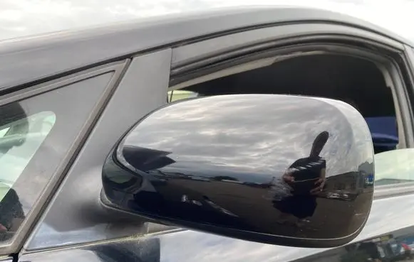 Toyota Prius (NHW20) Front door electric wing mirror