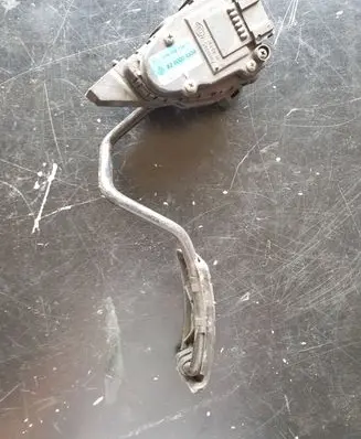 Renault Vel Satis Accelerator throttle pedal 8200004938 6PV00811916