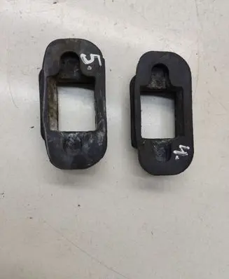 BMW 7 E32 Front door check strap stopper