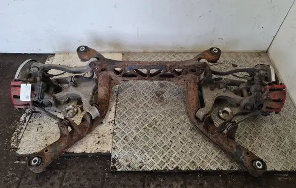 Audi A4 S4 B8 8K Rear axle beam GALINISTILTAS 8K0505311J