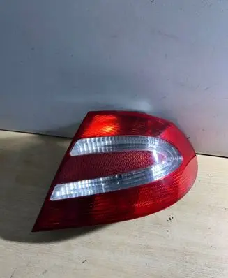 Mercedes-Benz CLK A209 C209 Rear/tail lights 15466200 A2098200264