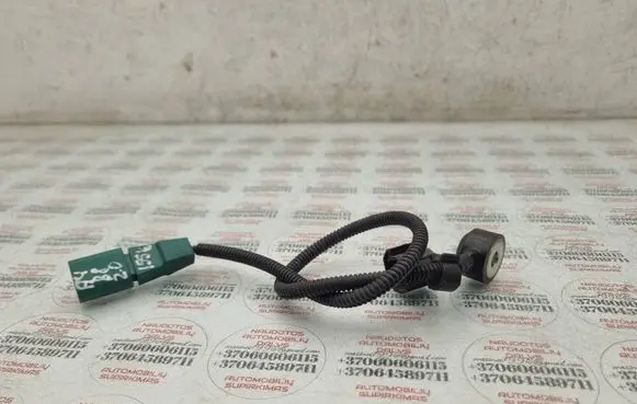 Audi A4 S4 B8 8K Detonation knock sensor 06E905377A