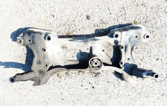 Skoda Superb B6 (3T) Front subframe
