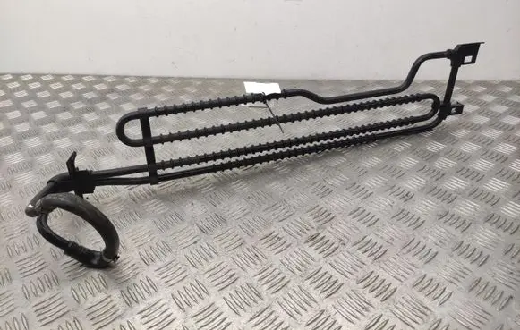 Mercedes-Benz E C207 W207 Power steering radiator A2044601024