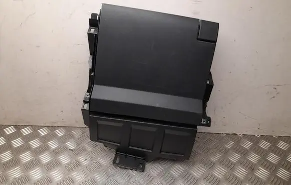 Nissan Ariya Glove box set 685605MP1A