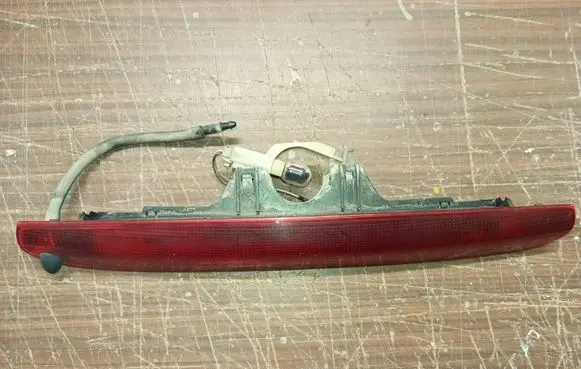 Renault Espace - Grand espace IV Third/center stoplight 8200036509 89025792