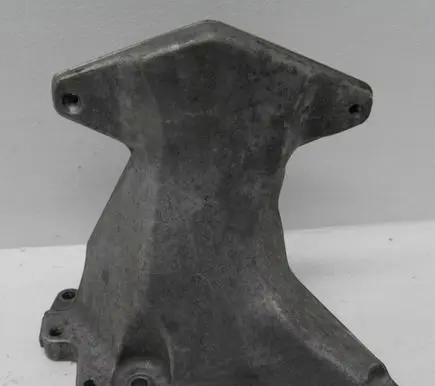 Mercedes-Benz S W221 Engine mounting bracket