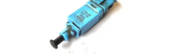 Volkswagen Golf III Brake pedal sensor switch 1H0927189C