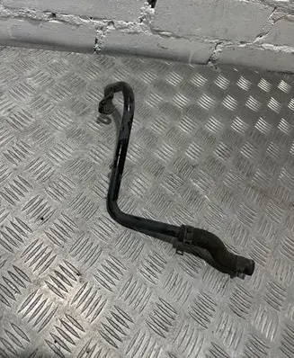 Porsche Cayenne (9PA) Engine coolant pipe/hose 7L0121070D