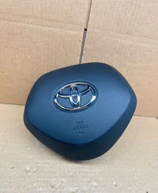 Toyota C-HR I Steering wheel airbag 0080P1120018 039957818 0589DABDP