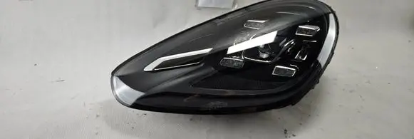 Porsche Cayenne (92A) Headlight/headlamp 7P541035H