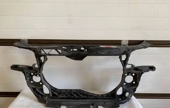 Audi A4 S4 B6 8E 8H Radiator support slam panel 8E0805594