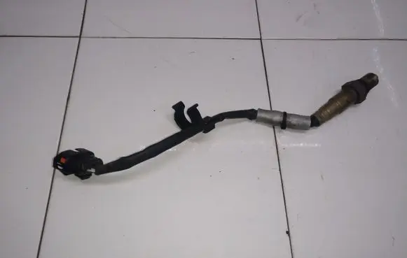 Cadillac BLS Lambda probe sensor 12597893 0258006546