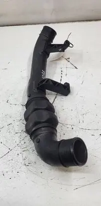 Ford Galaxy Intercooler hose/pipe 05120890