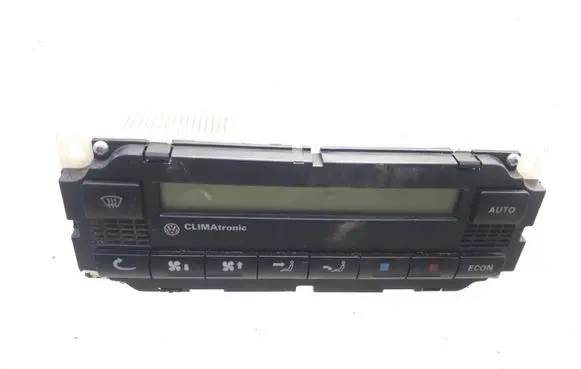 Volkswagen PASSAT B5 Climate control unit 1J1907044