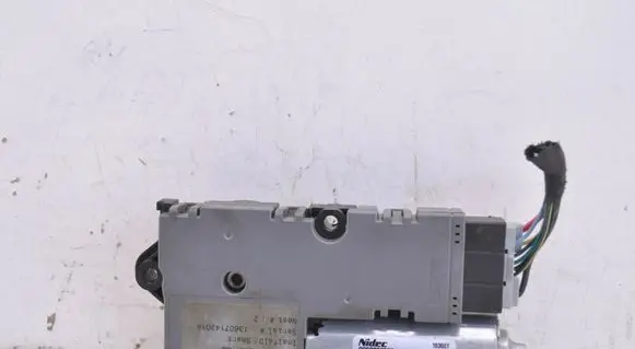 Cadillac CT6 Sunroof motor/actuator 10030660A 30022986B01