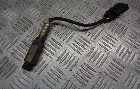 Volkswagen Polo Lambda probe sensor 03C906262