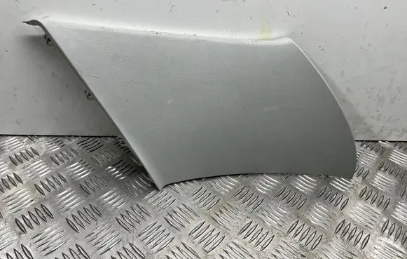 Skoda Superb B6 (3T) (D)pillar trim (top) 3T9867245 UJ8