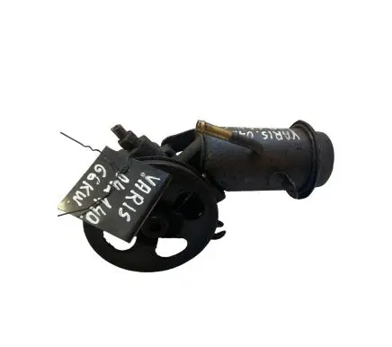 Toyota Yaris Power steering pump