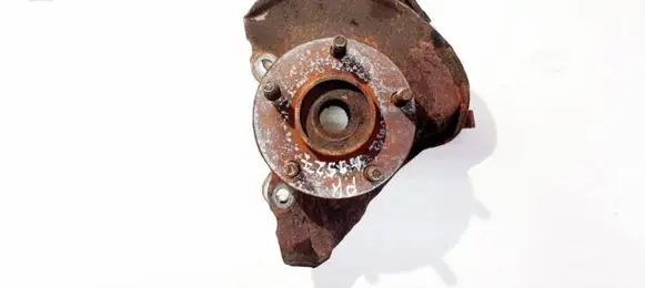 Mitsubishi Lancer X Front wheel hub