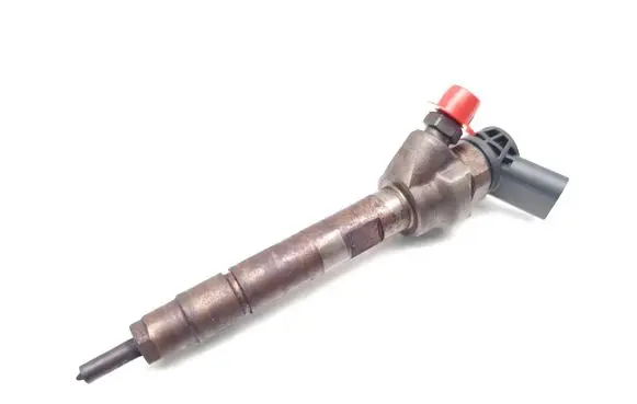 BMW 3 E90 E91 Fuel injector 7810702 0445110382