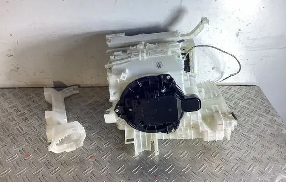 Interior heater climate box assembly