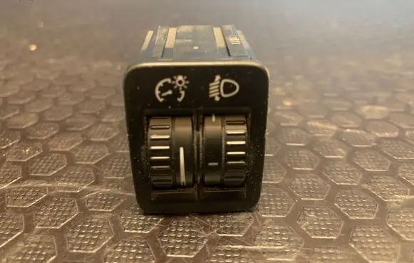 Volkswagen PASSAT B6 Headlight level height control switch 3C0941333A