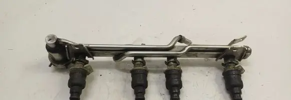 Audi A4 S4 B5 8D Fuel main line pipe 050133661A G9101001
