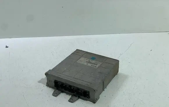 Audi A4 S4 B5 8D Engine control unit/module 8D0907557B 0261203554