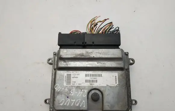 Volvo S40 Engine control unit/module 2797009290 P30729800