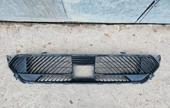 Citroen C4 III e-C4 Front bumper lower grill 9835884880 9834691880