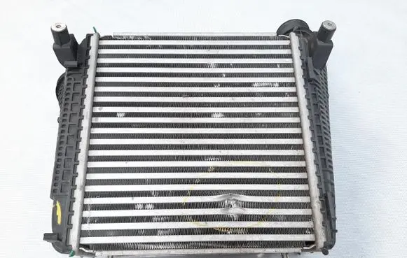 Porsche Panamera (971) Intercooler radiator 971145804J