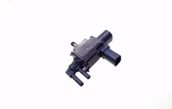 Volvo V50 Turbo solenoid valve 4M5G9A500