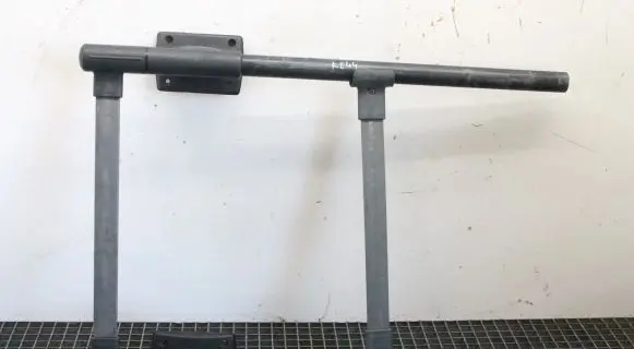 Mitsubishi L200 Roof transverse bars on the 