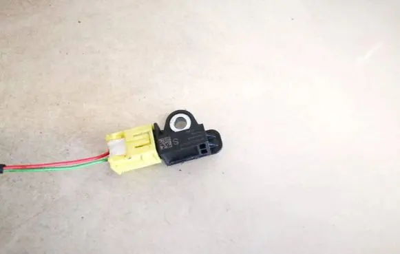 Nissan Qashqai Airbag deployment crash/impact sensor 988303ra0a