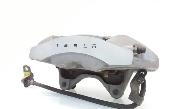 Tesla Model 3 Front brake caliper 104462200D 104472200D