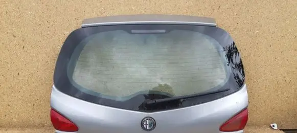 Alfa Romeo 147 Tailgate/trunk/boot lid