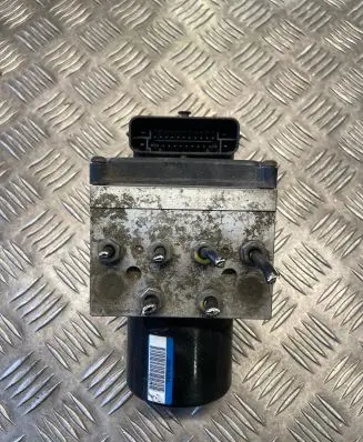 Volkswagen PASSAT B6 ABS Pump 3C0614095P