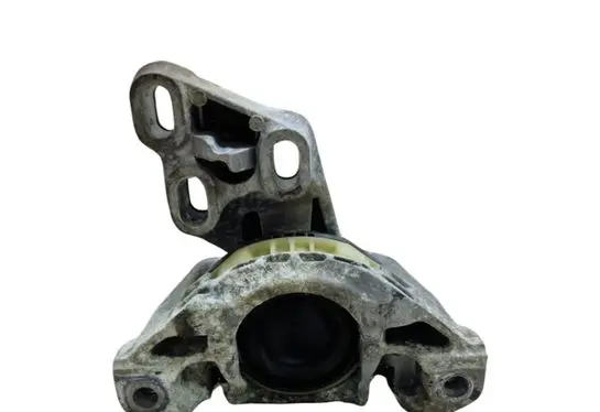 Mercedes-Benz GLA W156 Engine mount bracket A2462400617