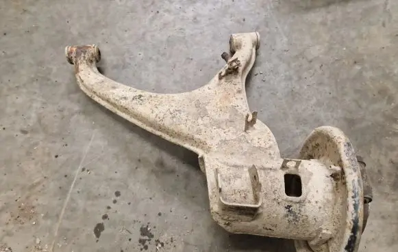 Volkswagen Golf III Rear upper control arm/wishbone 1H0505346 SYNCRO
