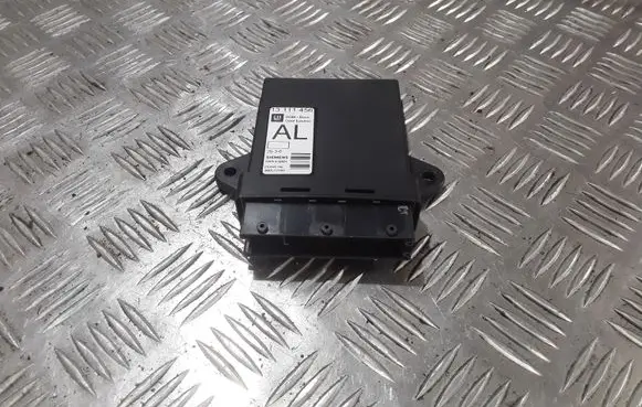 Opel Vectra C Door control unit/module 13111456AL
