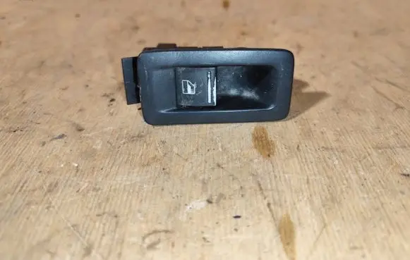 Volkswagen Touran I Electric window control switch 1K0959851