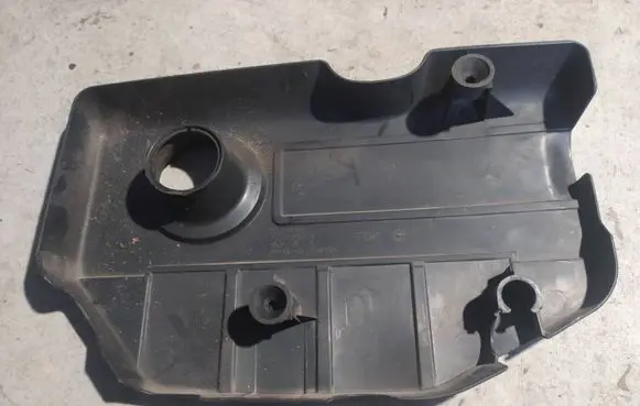 Opel Astra H Engine cover (trim) 55355217 55355218 330188061