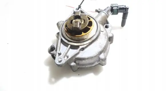 Citroen DS3 Vacuum pump