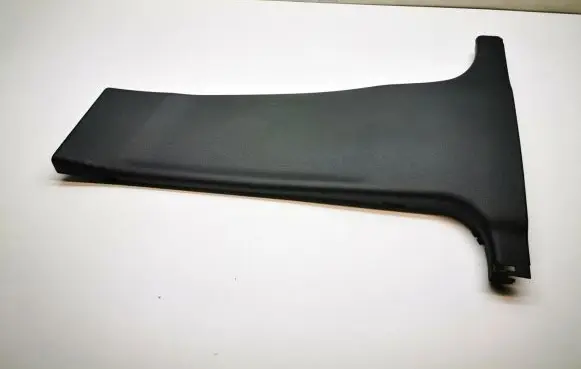 Mercedes-Benz C W204 (B) pillar trim (bottom) A2046900525